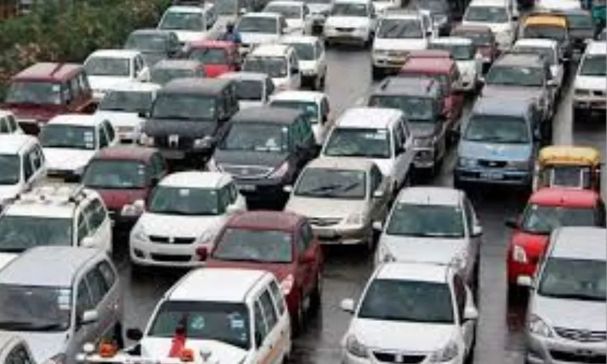 लखनऊ: निजी वाहनों के परमिट का फैसला 19 अक्टूबर को