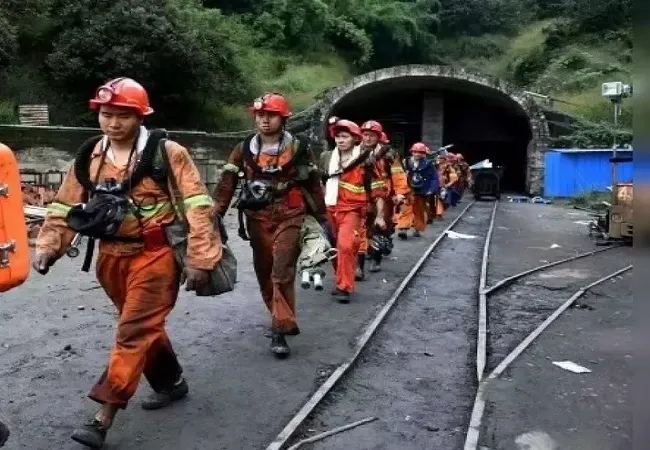 चीन की कोयला खदान में विस्फोट, चार लोगों की मौत, एक घायल
