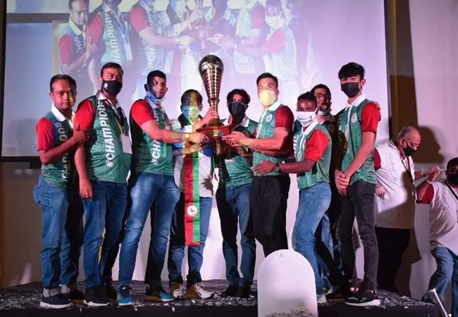 मोहन बागान को सात महीने बाद मिली आई लीग ट्रॉफी,आईजोल एफसी को हराकर जीता था खिताब