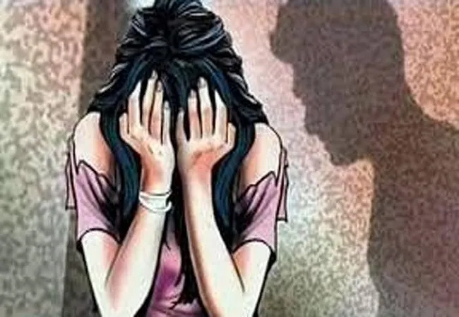 मुरादाबाद: शादी का झांसा देकर युवती से किया दुष्कर्म, गर्भवती हुई तो छोड़ा