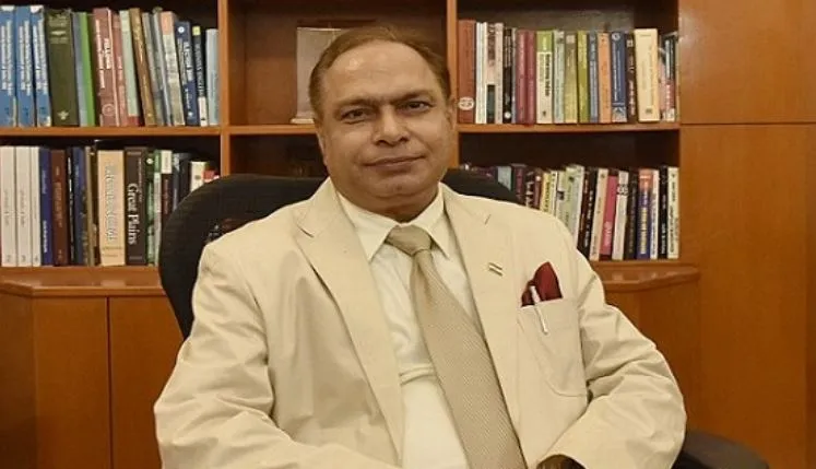 राष्ट्रपति ने दिल्ली विश्वविद्यालय के कुलपति को किया निलंबित