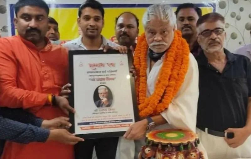 गोरखपुर पहुंचे अभिनेता संजय मिश्रा, सिनेमा को बताया समाज का आईना