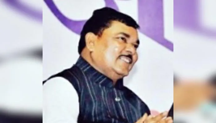 हाथरस मामले में कांग्रेस नेता पर राजद्रोह का मामला दर्ज
