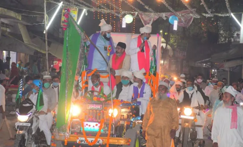 बरेली: ‘सरकार की आमद मरहबा, रसूल की आमद मरहबा’