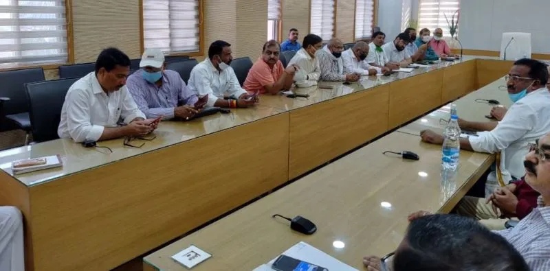 लखनऊ: संघर्ष समिति और प्रबंधन के बीच दूसरी वार्ता भी विफल, करेंगे कार्य का बहिष्कार