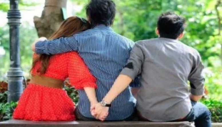 बरेली: प्यार में तीसरे की हुई एंट्री तो लेफ्टिनेंट कर्नल ने तोड़ा नाता