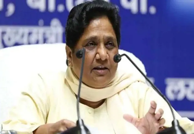 हाथरस कांड : SIT जांच से संतुष्ट नहीं मायावती, सीबीआई जांच की मांग