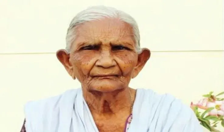 तमिलनाडु के मुख्यमंत्री पलानीस्वामी की मां का निधन