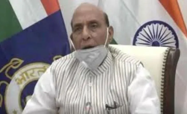 राजनाथ बोले- मौजूदा सुरक्षा माहौल में सेना के उठाए कदमों पर मुझे गर्व