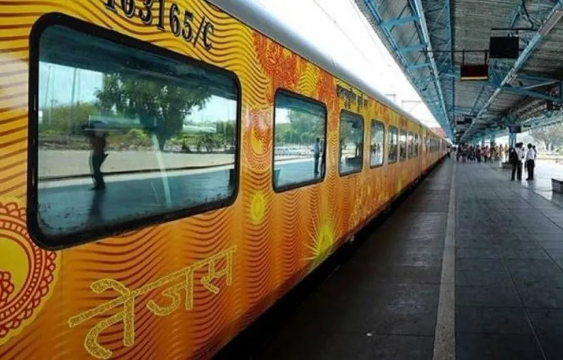 17 अक्टूबर से दो तेजस ट्रेनों का परिचालन शुरू करेगा आईआरसीटीसी