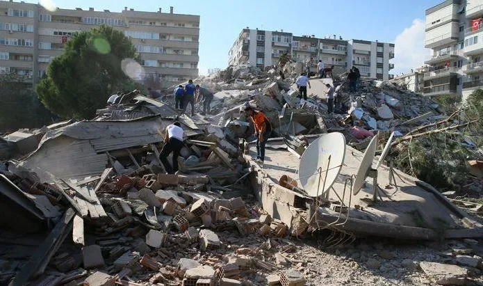 तुर्की में शक्तिशाली भूकंप ने मचाई तबाही, छह लोगों की मौत, 202 घायल