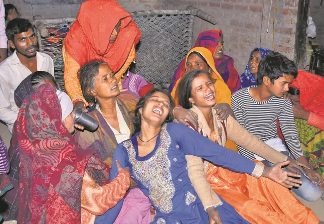 मुरादाबाद: कटघर क्षेत्र में युवती की गला रेतकर हत्या