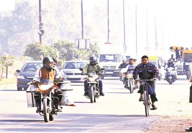 मुरादाबाद: कोरोना को हराने वालों की हालत खराब कर रहा शहर का प्रदूषण
