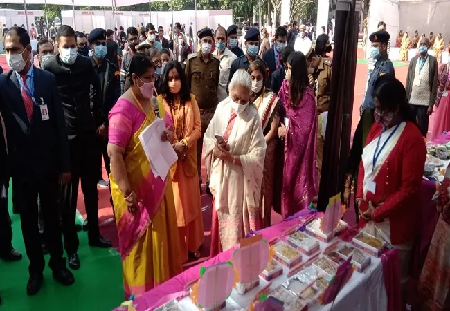 मुरादाबाद: राज्यपाल आनंदीबेन ने कहा- कोराना बचाव में यूपी का प्रयास सराहनीय