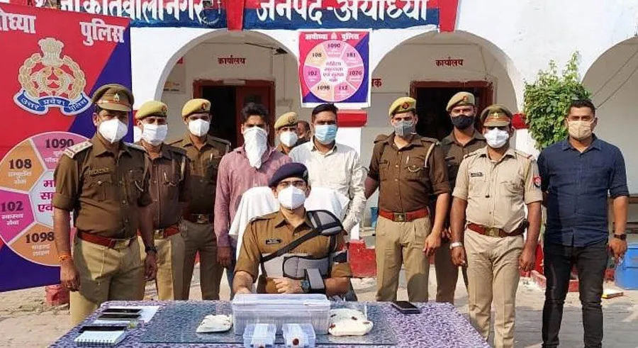 अयोध्या: आईपीएल में सट्टा लगा रहे दो गिरफ्तार