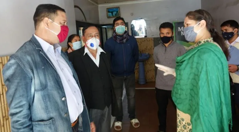 बागेश्वर: निगरानी समिति ने कोविड केयर सेंटर में स्वास्थ्य सुविधाओं का लिया जायजा