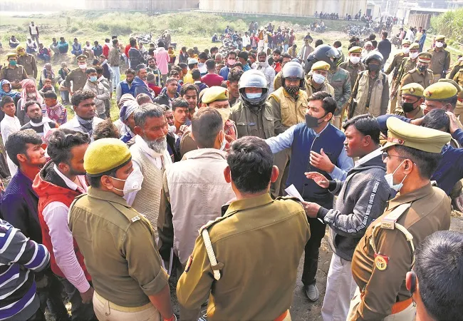 मुरादाबाद: टैंक में मिला शुगर मिल कर्मी का शव, परिजनों का हंगामा