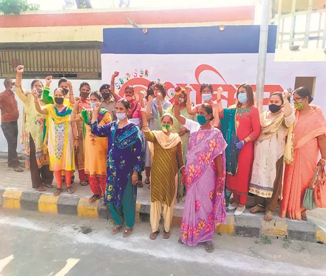 मुरादाबाद: शहर को साफ रखने वाली महिलाओं का होगा फ्री इलाज