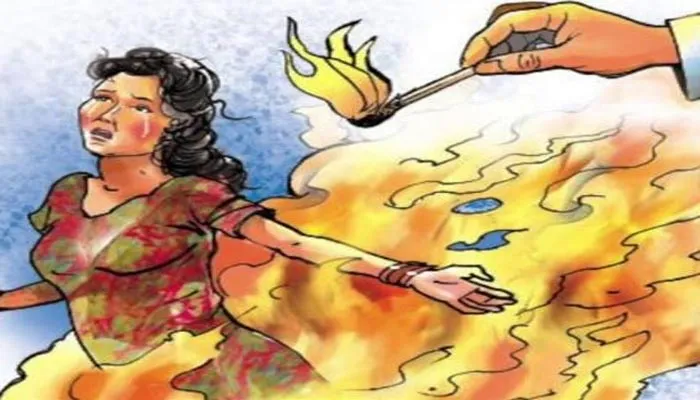 जलालाबाद: पत्नी और ससुरालियों के साथ मिलकर बेटे ने मां को जिंदा जलाया