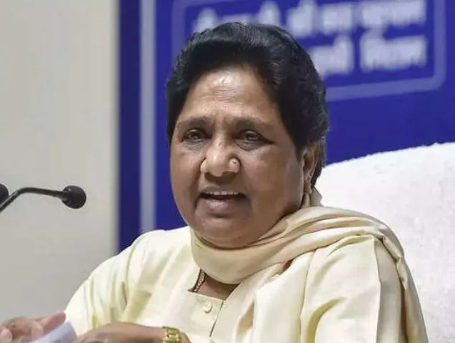 सपा-कांग्रेस फैला रही भाजपा से गठबंधन की अफवाह: मायावती