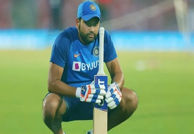 IND vs AUS: हिटमैन ने एनसीए में शुरू की फिटनेस ट्रेनिंग, रोहित ने कहा- वह बिल्कुल ठीक हैं
