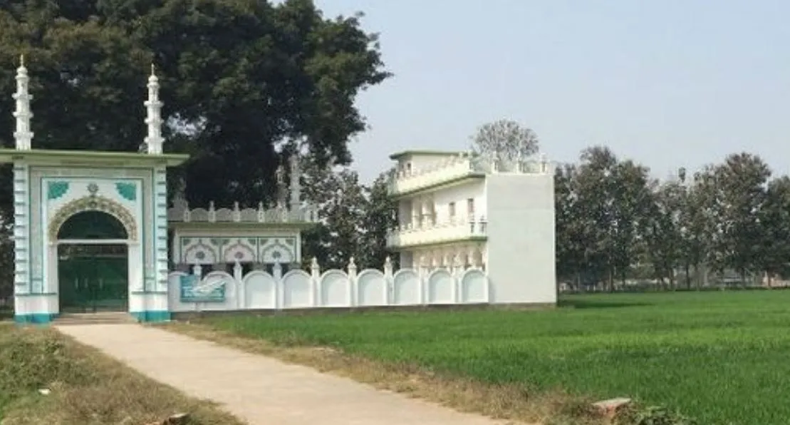 अयोध्या: मंदिर के साथ मस्जिद निर्माण की गतिविधियों ने भी पकड़ी तेजी