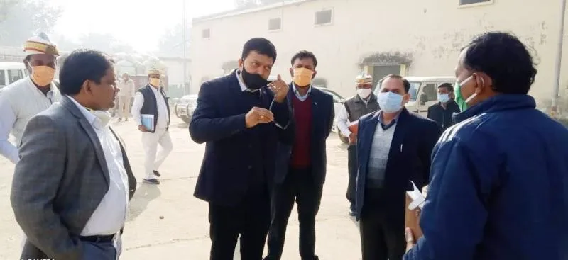अयोध्या: नोडल अधिकारी के निरीक्षण से कर्मचारियों में हड़कंप