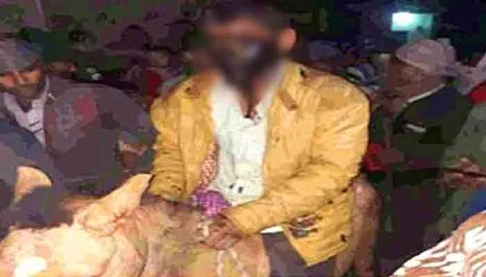 बदायूं: छेड़छाड़ पर अधेड़ को पीटा, मुंह काला कर गधे पर बैठाकर घुमाया