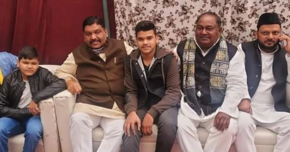 बाराबंकी: किसान सड़कों पर है और सरकार सुन नही रही-पूर्व कैबिनेट मंत्री