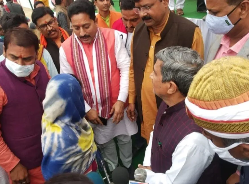 कृषि बिल को लेकर किसानों को गुमराह कर रहे विरोधी: मुकुट बिहारी