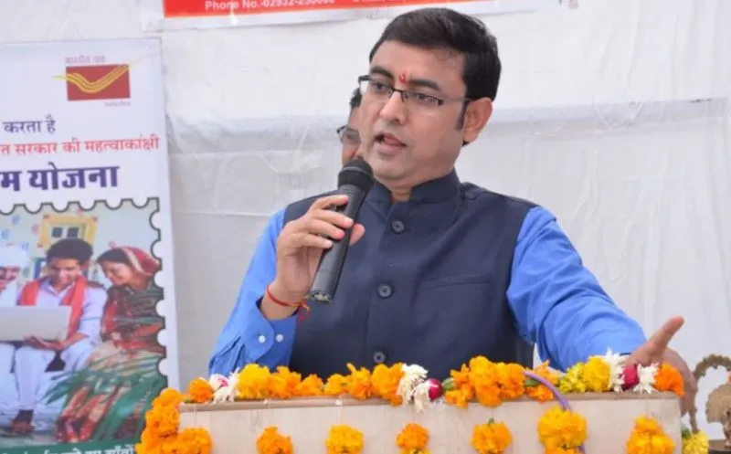 अयोध्या: अब घर बैठे मंगवाएं बाबा विश्वनाथ और श्री हनुमानगढ़ी का भोग लगा प्रसाद