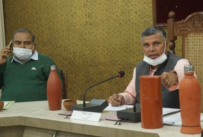 बरेली: अतीत के पन्नों से निकलेगी माटी कला, कारीगरों के बहुरेंगे दिन