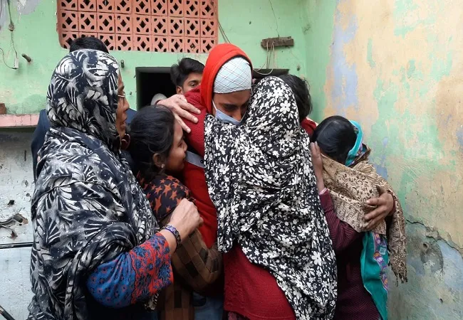 मुरादाबाद : पिंकी की हुई जीत, जेल से रिहा हुए राशिद व सलीम