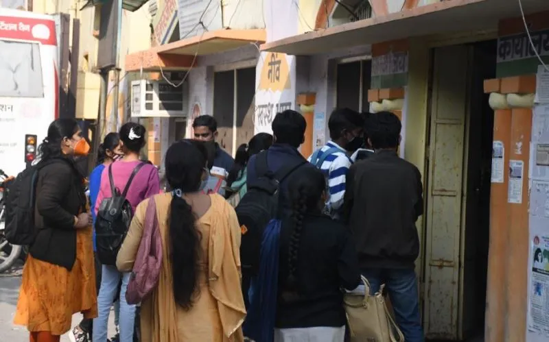 बरेली: फिटनेस प्रमाण पत्र चाहिए तो पांच सौ रुपये लाओ
