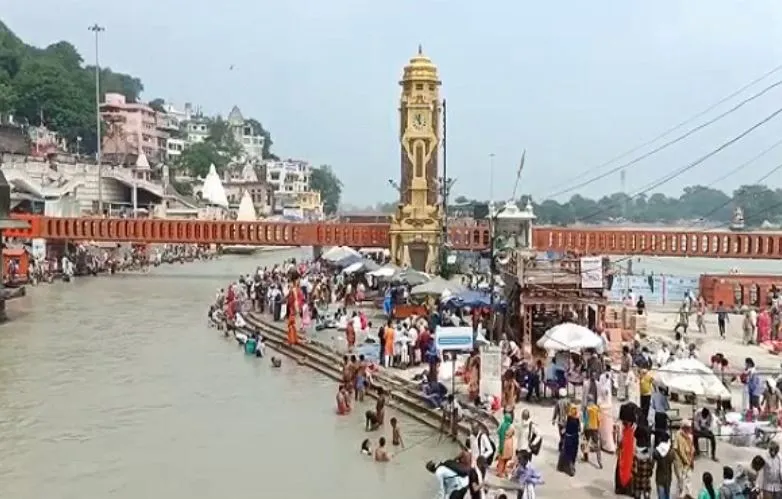 देहरादून: गंगा को स्क्रैप चैनल घोषित किये जाने वाला आदेश निरस्त
