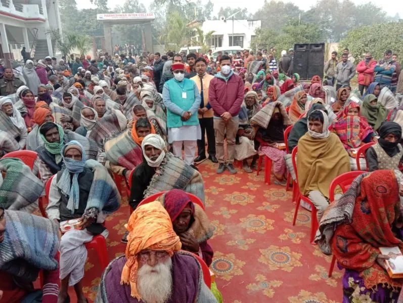 बाराबंकी: असहायों की सेवा करना पुनीत कार्य- भाजपा विधायक