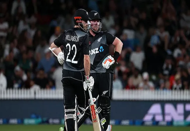 NZ vs PAK: लगातार दूसरे टी-20 में सेफर्ट और विलियमसन के अर्धशतकों से न्यूजीलैंड ने जीती सीरीज