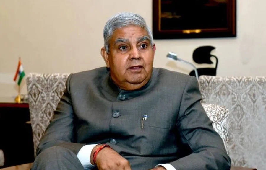 ममता सरकार लोकतांत्रिक व्यवस्था के लिए गंभीर चुनौती: धनखड़