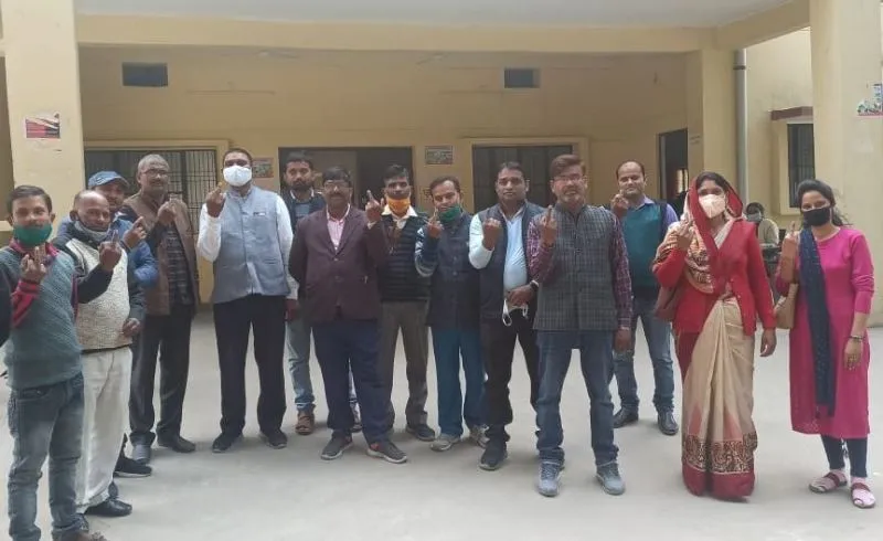 अयोध्या: एमएलसी चुनाव में 67.72 प्रतिशत मतदान
