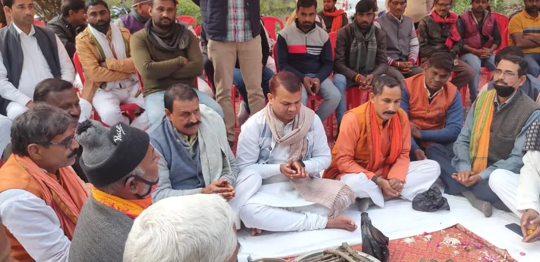 अमेठी: पुराने हाईवे के मरम्मत कार्य के लिए राज्यमंत्री ने पूजन कर किया शुभारंभ