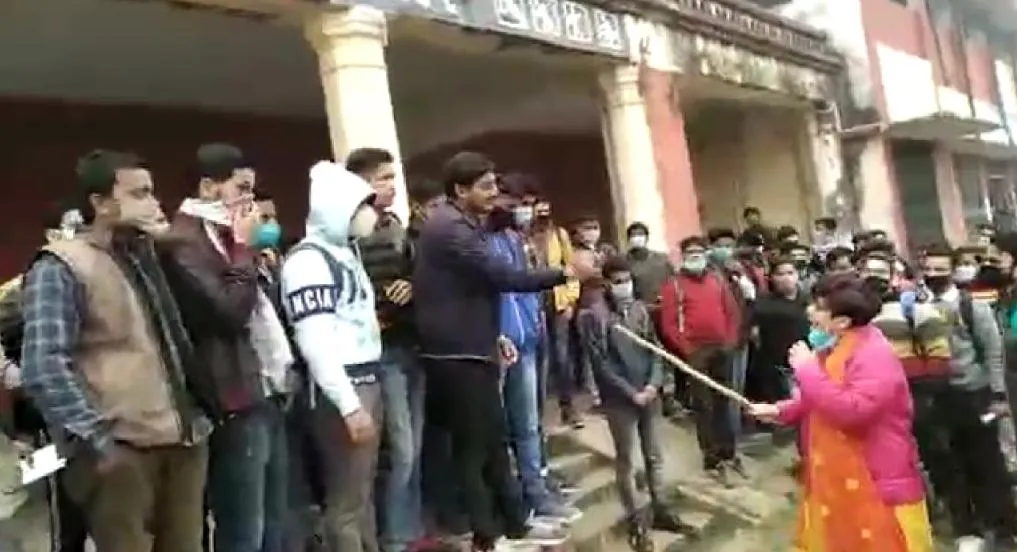 बरेली: खेलकूद की प्रयोगात्मक परीक्षा में बरेली कॉलेज में हंगामा
