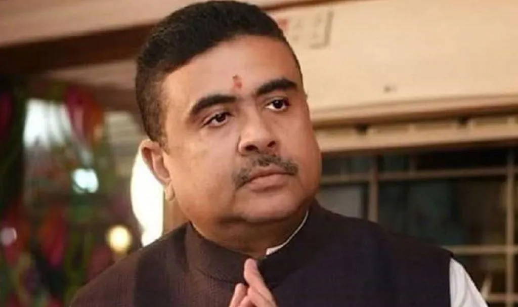 बंगाल सरकार ने बाड़बंदी के लिए बीएसएफ को सौंपी जमीन : सीएम शुभेंदु ने किया घुसपैठियों पर कड़ी कार्रवाई का वादा 