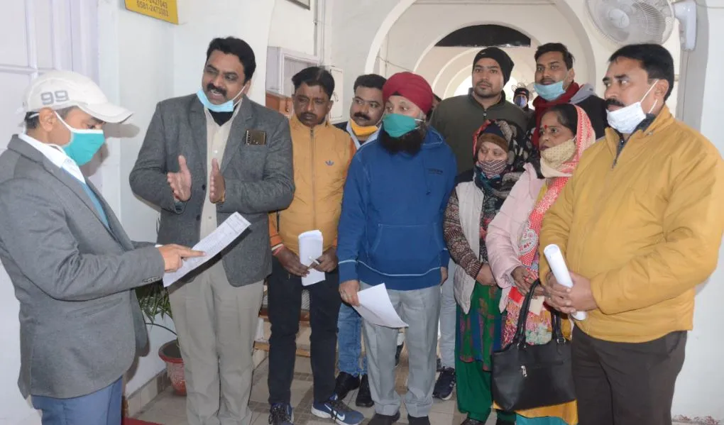 बरेली: प्रतियोगिता हुई नहीं, स्विमिंग पूल की मरम्मत पर खपा दिए करोड़ों रुपये