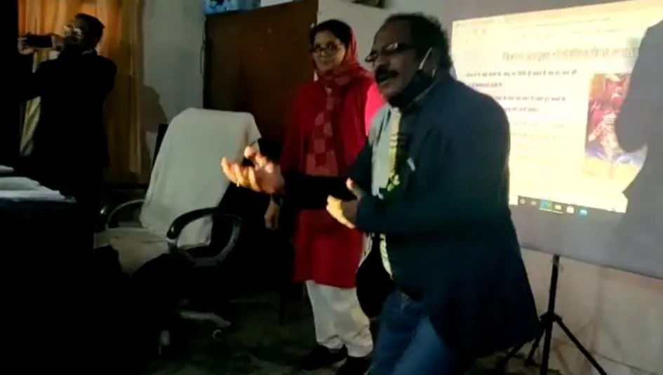 बरेली: अब नृत्य करके बच्चों को सिखाई जाएगी पढ़ाई, प्रशिक्षण