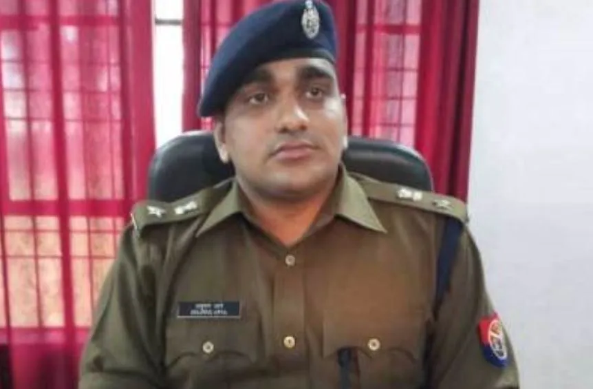 तीन जिलों के कप्तान बदले, प्रतापगढ़ के एसपी अनुराग आर्य का तबादला इंटेलीजेंस यूनिट बरेली