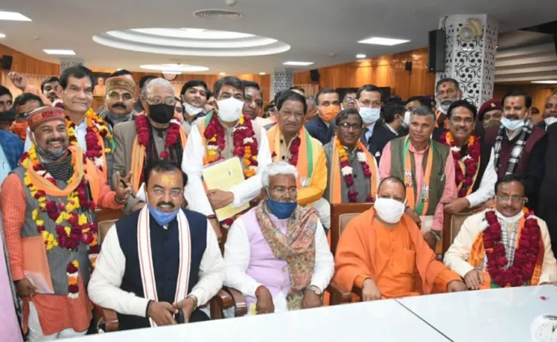 यूपी विधान परिषद चुनाव: भाजपा के 10 उम्मीदवारों ने दाखिल किया नामांकन पत्र