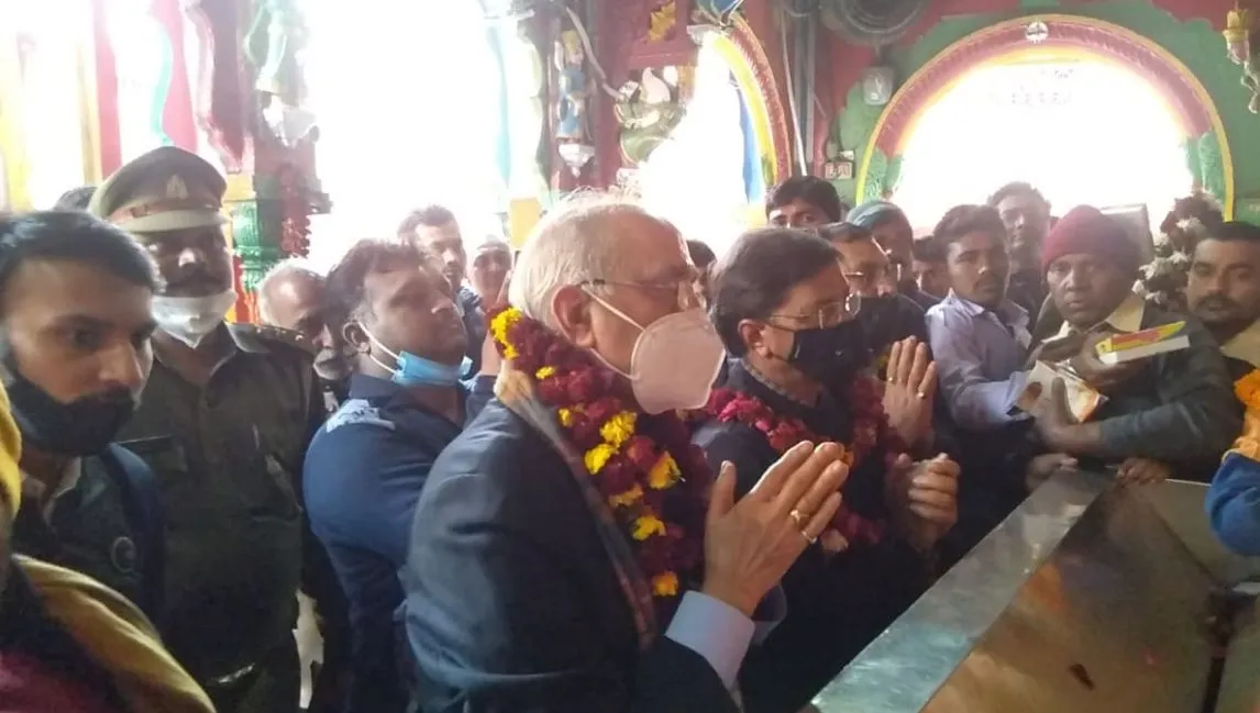 अयोध्या: राम मंदिर निर्माण समिति के अध्यक्ष पहुंचे अयोध्या, संकटमोचन के किये दर्शन