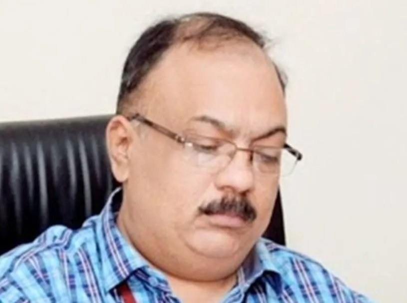 लखनऊ: आबकारी आयुक्त देंगे होटल, क्लब, एयरपोर्ट बार लाइसेंसों की स्वीकृति