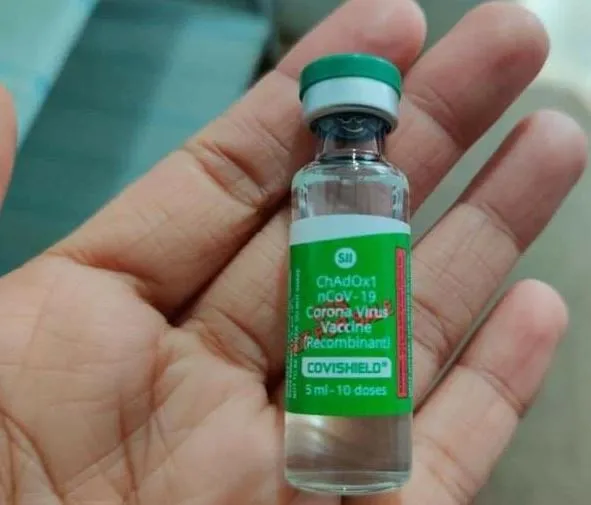 अयोध्या: इंतजार की घड़ियां हुईं खत्म, मंडलीय भंडारण गृह पहुंचा कोरोना का टीका