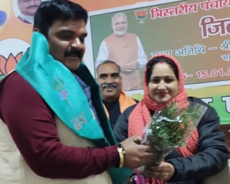 अमेठी: सरकार की योजनाओं का जनता के बीच प्रचार करना जरूरी- प्रदेश महामंत्री सुब्रत पाठक